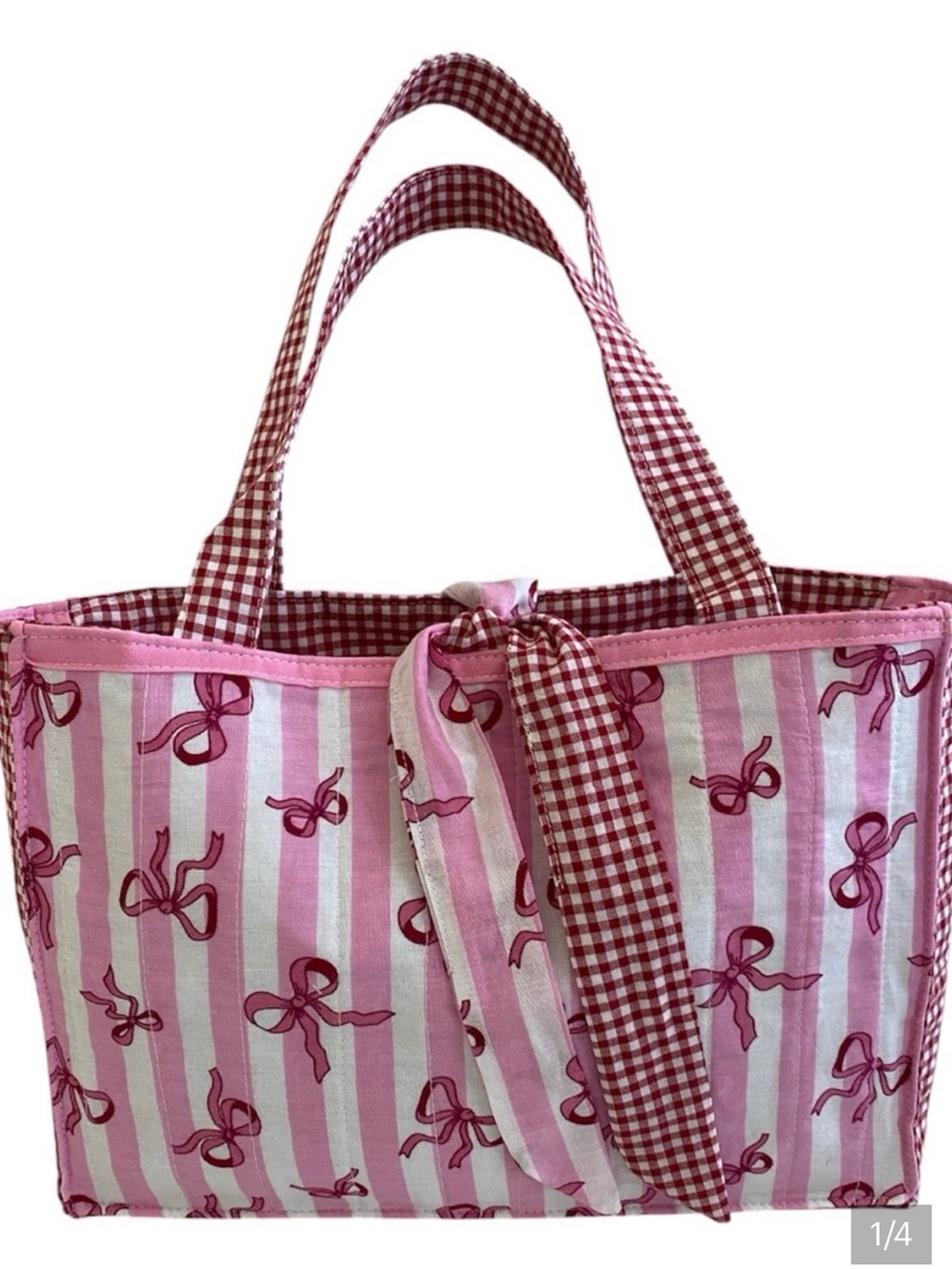 Stylish Tote bag @URBANREHASH ON IG
